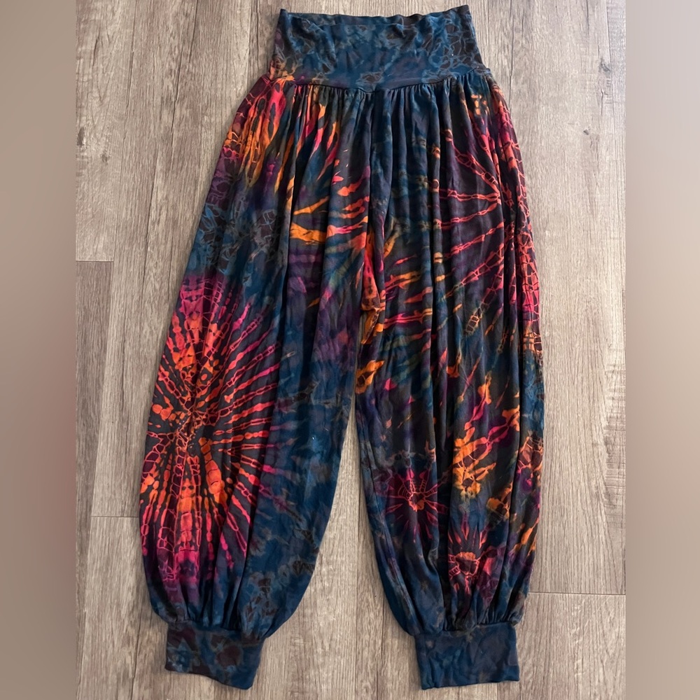 Tie dye hippie gypsy India pants